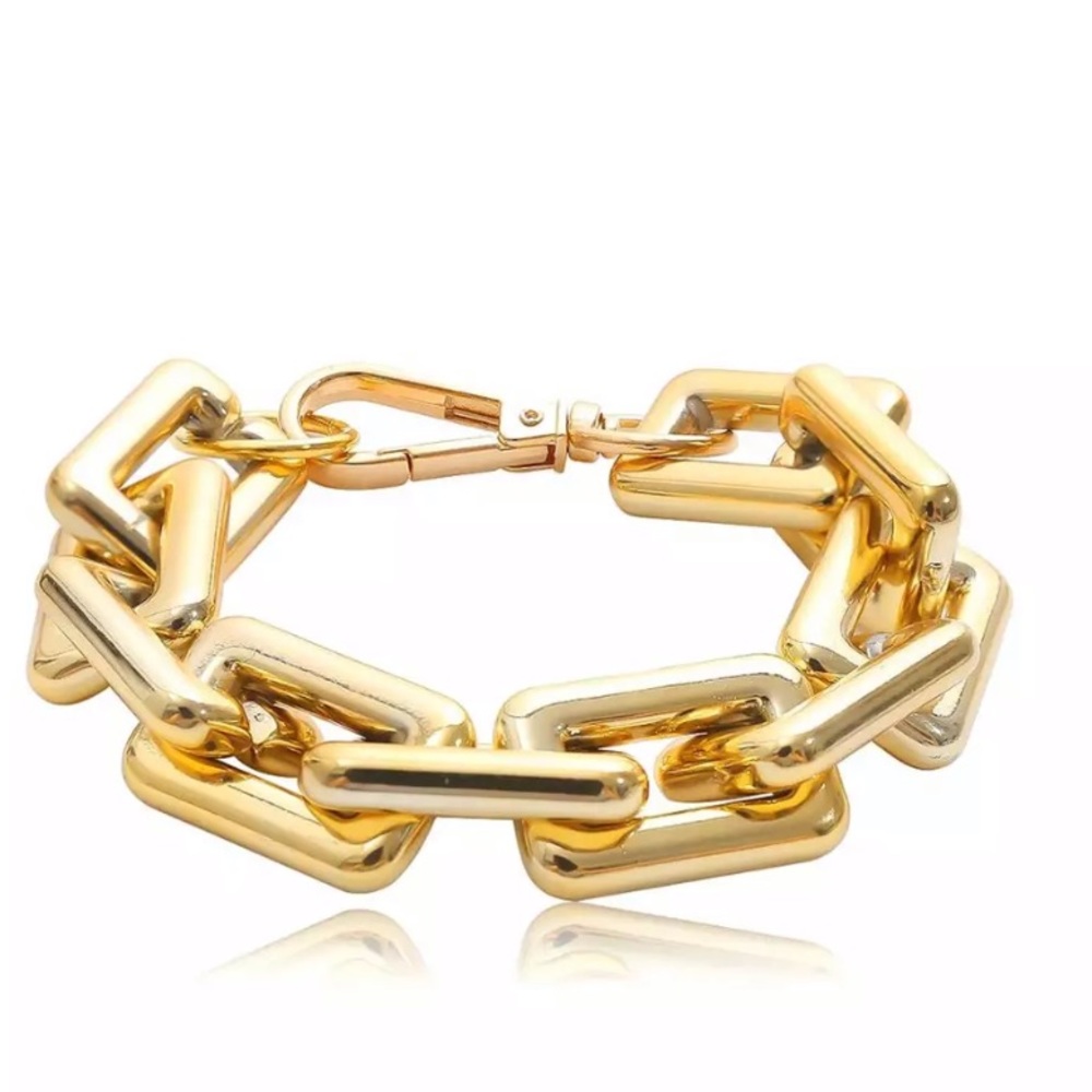 NEW 18k Gold Plated Exaggerated Punk Bracelet - Picture 3 of 6